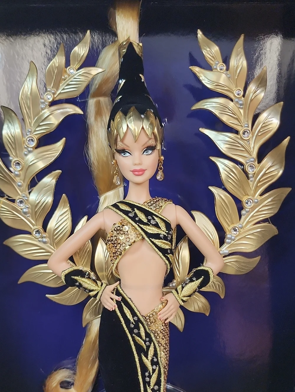 Bob Mackie Golden Legacy Barbie Doll Gold Label 50th Anniversary Mattel 2009 NRF
